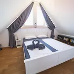 Familienfreundliches Salzhaff-urlaub בית נופש *