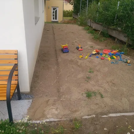 Familienfreundliches Salzhaff-urlaub Feriehus *